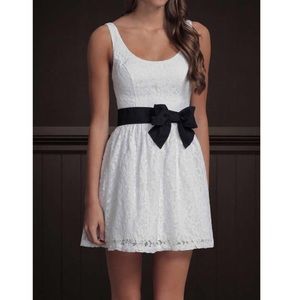 Hollister White Lace Dress